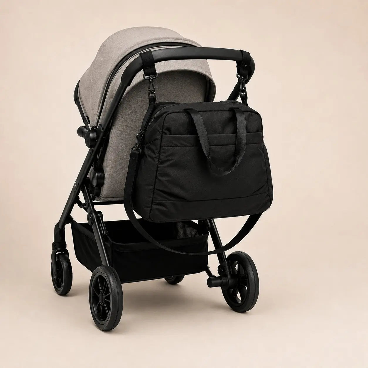 Sac a langer pour pousette Image