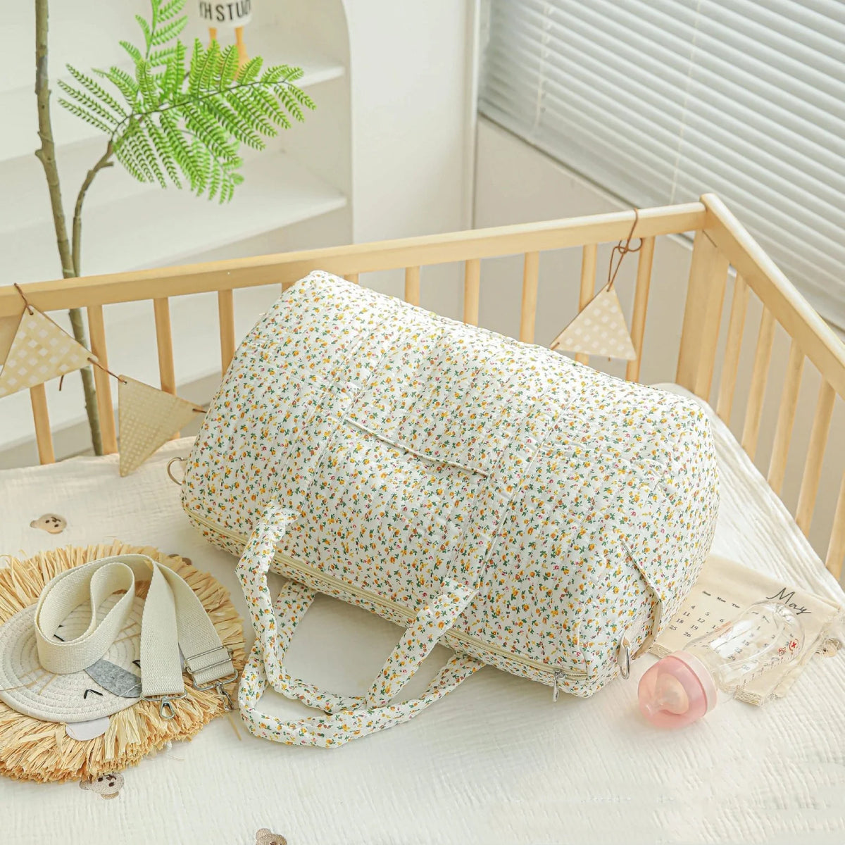 sac à langer cabas à motif floral - vue produit 4